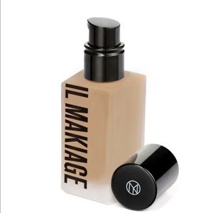 IL Makiage Foundation